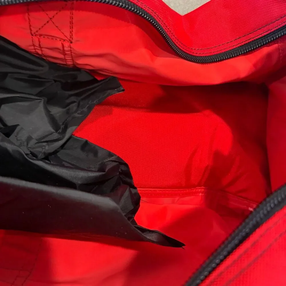 Vintage Marlboro Adventure Team Duffle Bag 1990’s Travel Red Gym Bag
